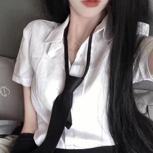 奋力求生